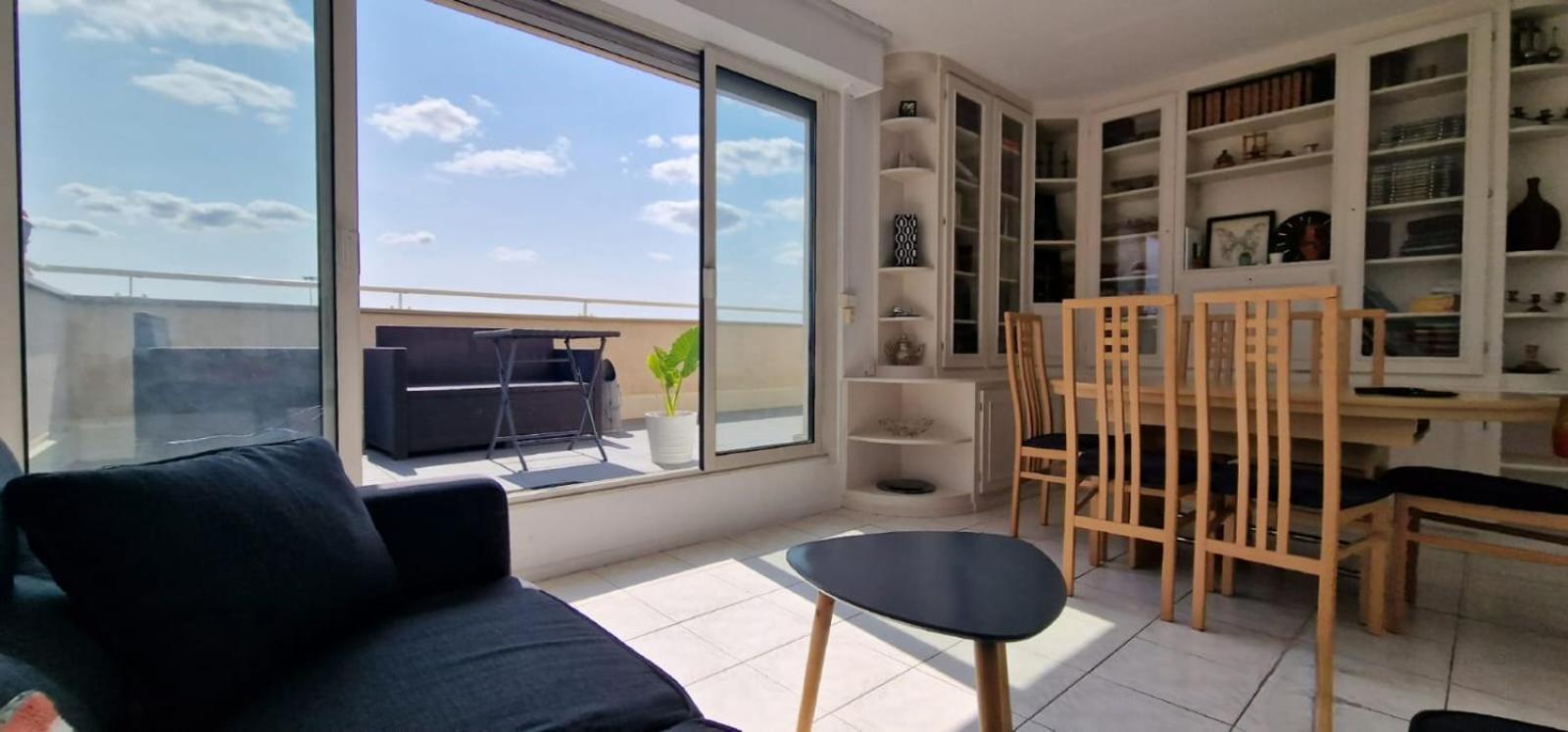 Paris A 10 Min Rer C Ou D Apartment *